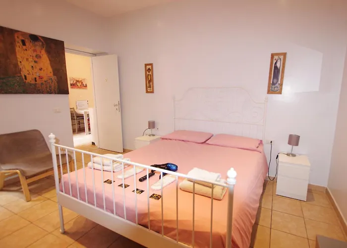 Old Bakery Rome Guesthouse